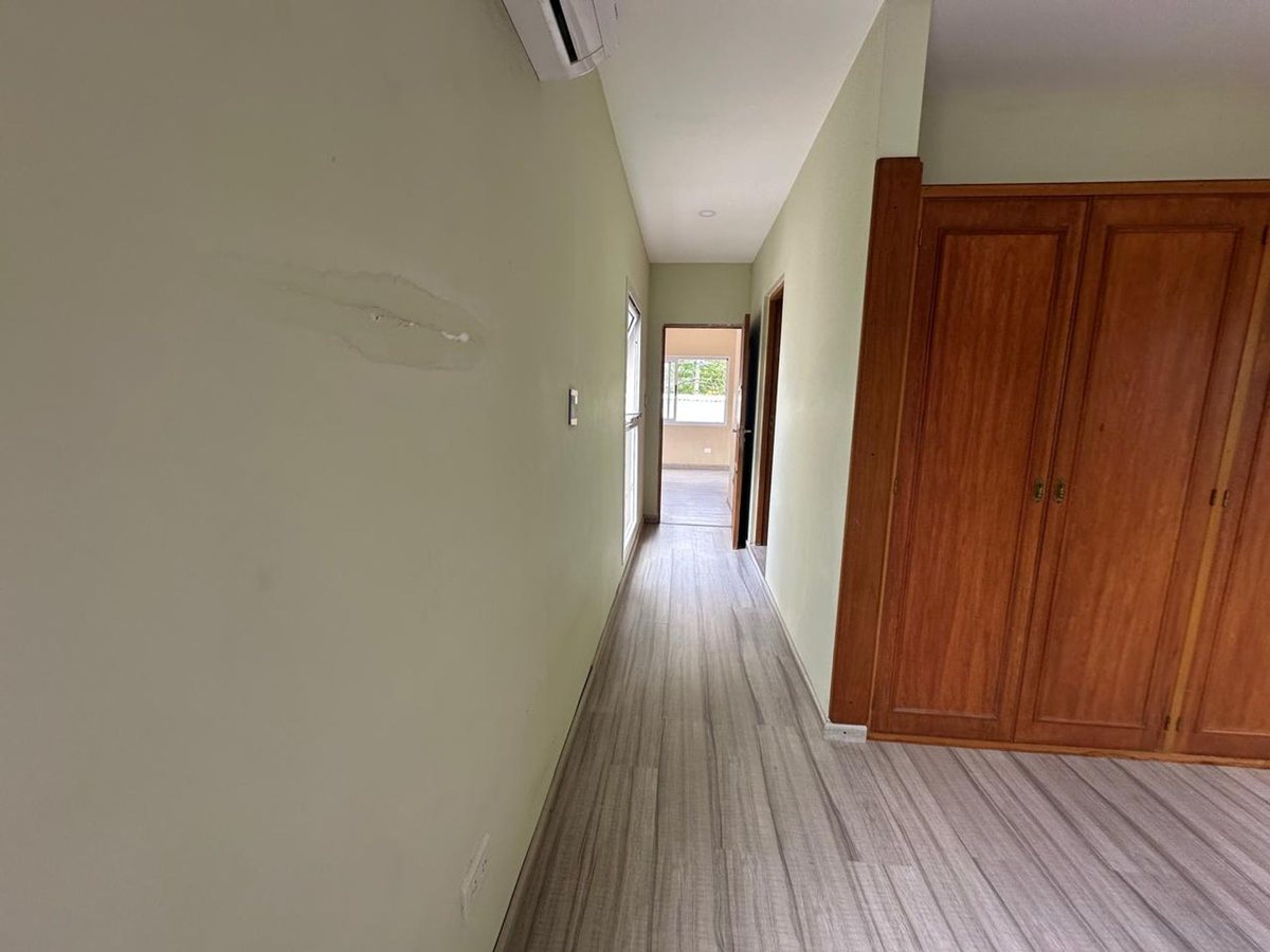 CASA EN VENTA LOS PINOS 2 DORM ZONA GRAND BOURG - foto 9