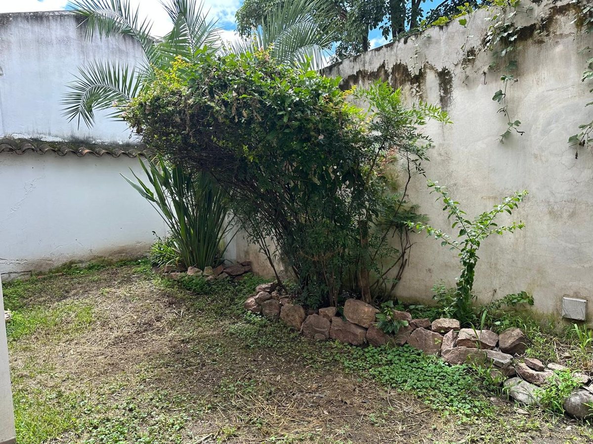 CASA EN VENTA LOS PINOS 2 DORM ZONA GRAND BOURG - foto 15