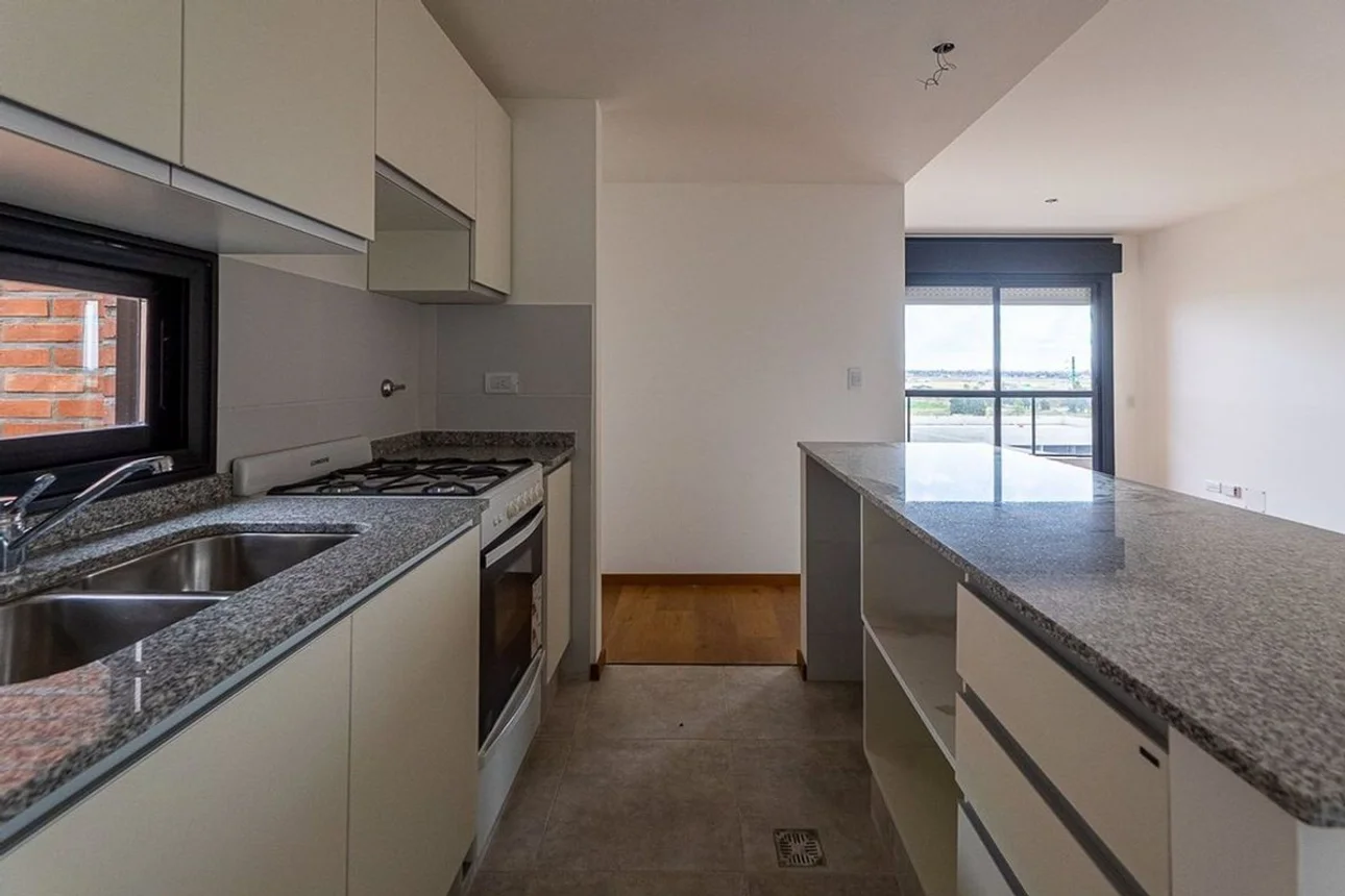 Venta departamento 1 dormitorio con cochera bauen, foto 2