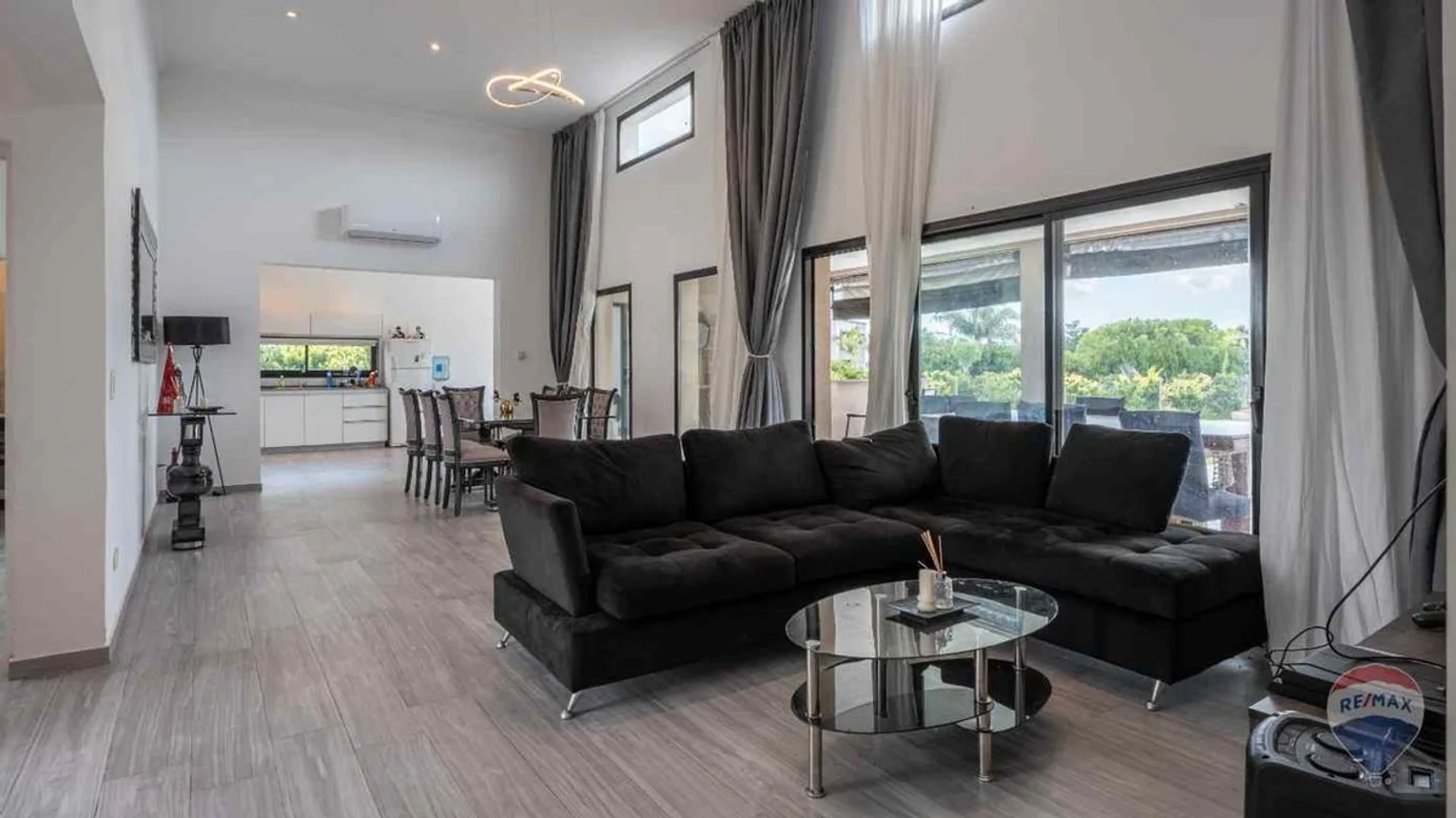 Casa en venta en Belén de Escobar, foto 2