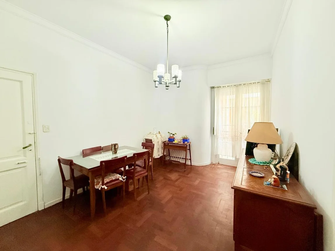 Departamento de 3 ambientes en venta en Florida, Caseros 200