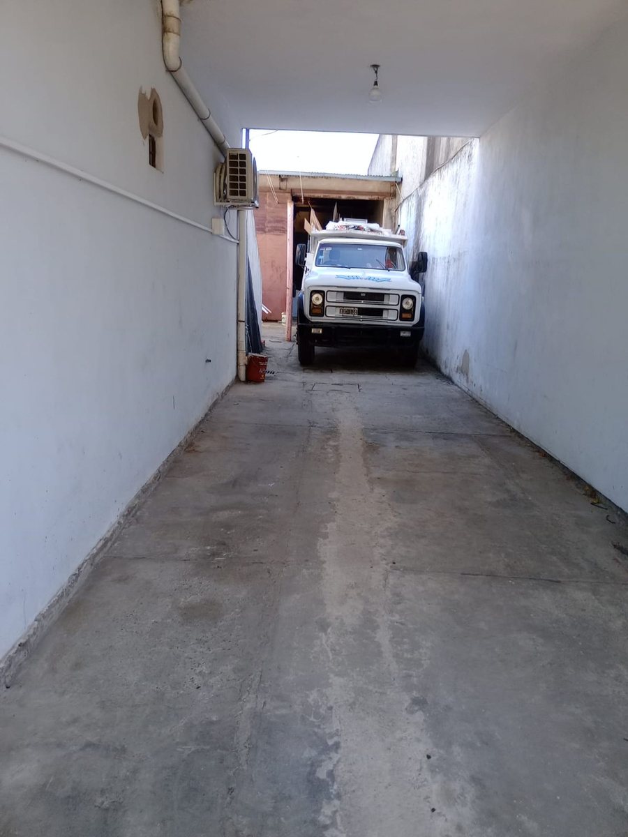 Foto 7 — Galpón/Taller/Deposito 300 m2 aprox