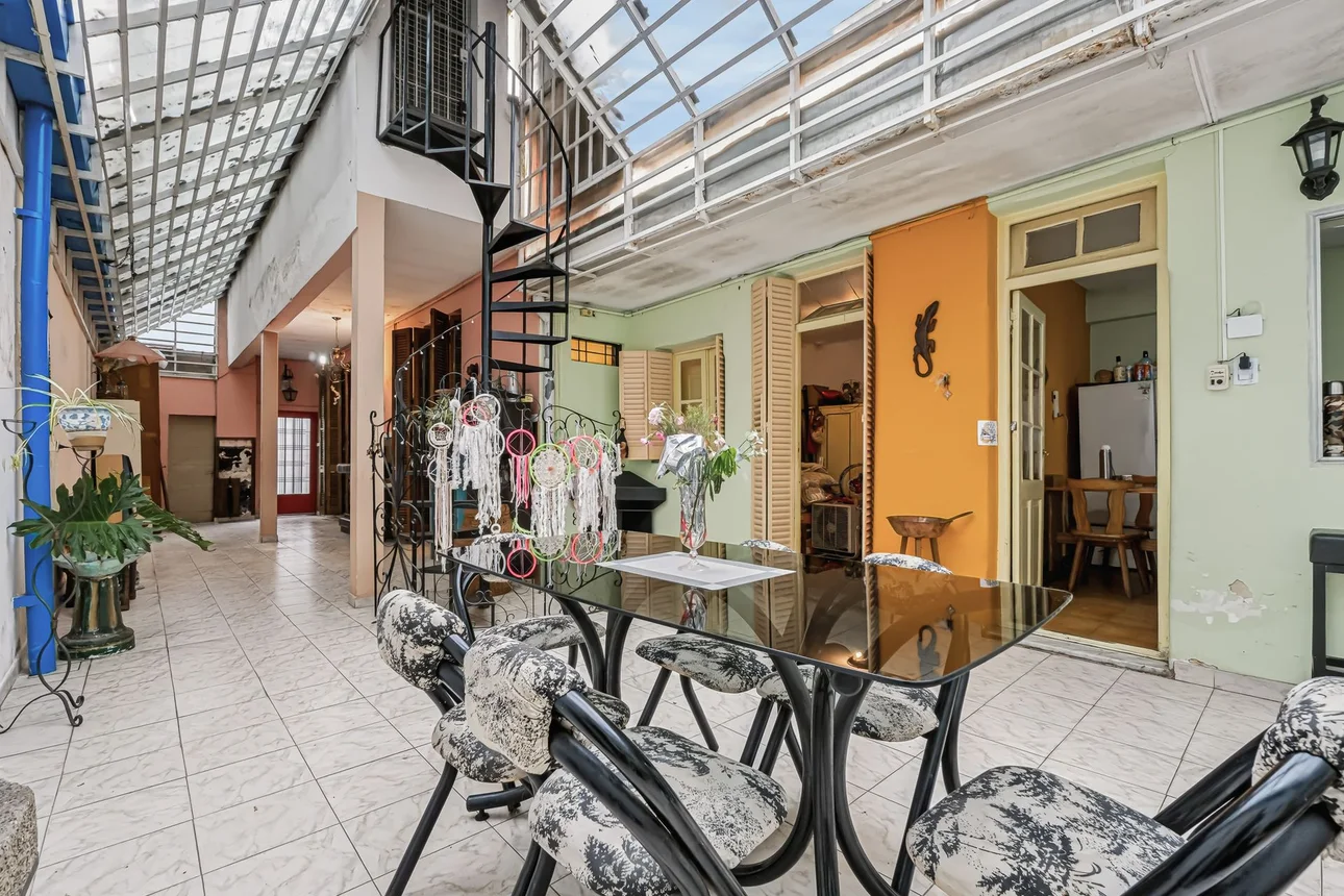 Casa de 7 ambientes en venta en Villa Luro, Mozart 200