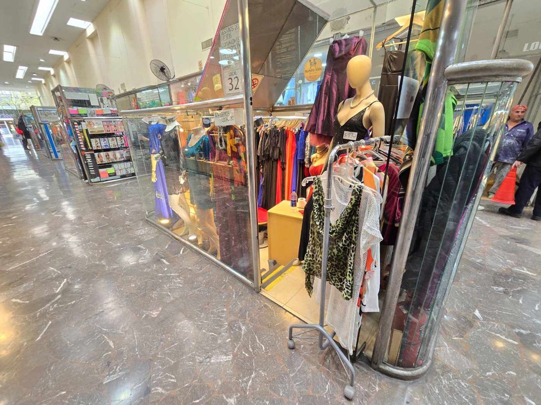 LOCAL COMERCIAL EN VENTA 30 METROS