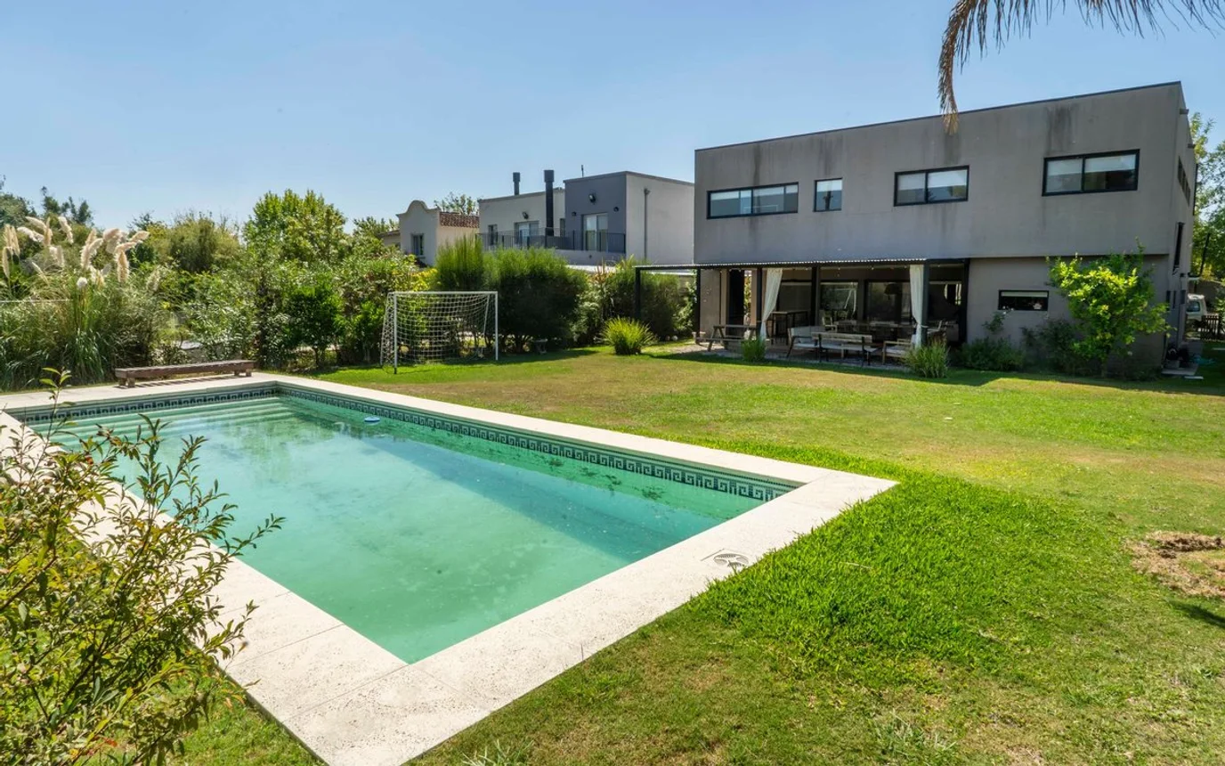 Casa en venta en Benavídez, foto 2