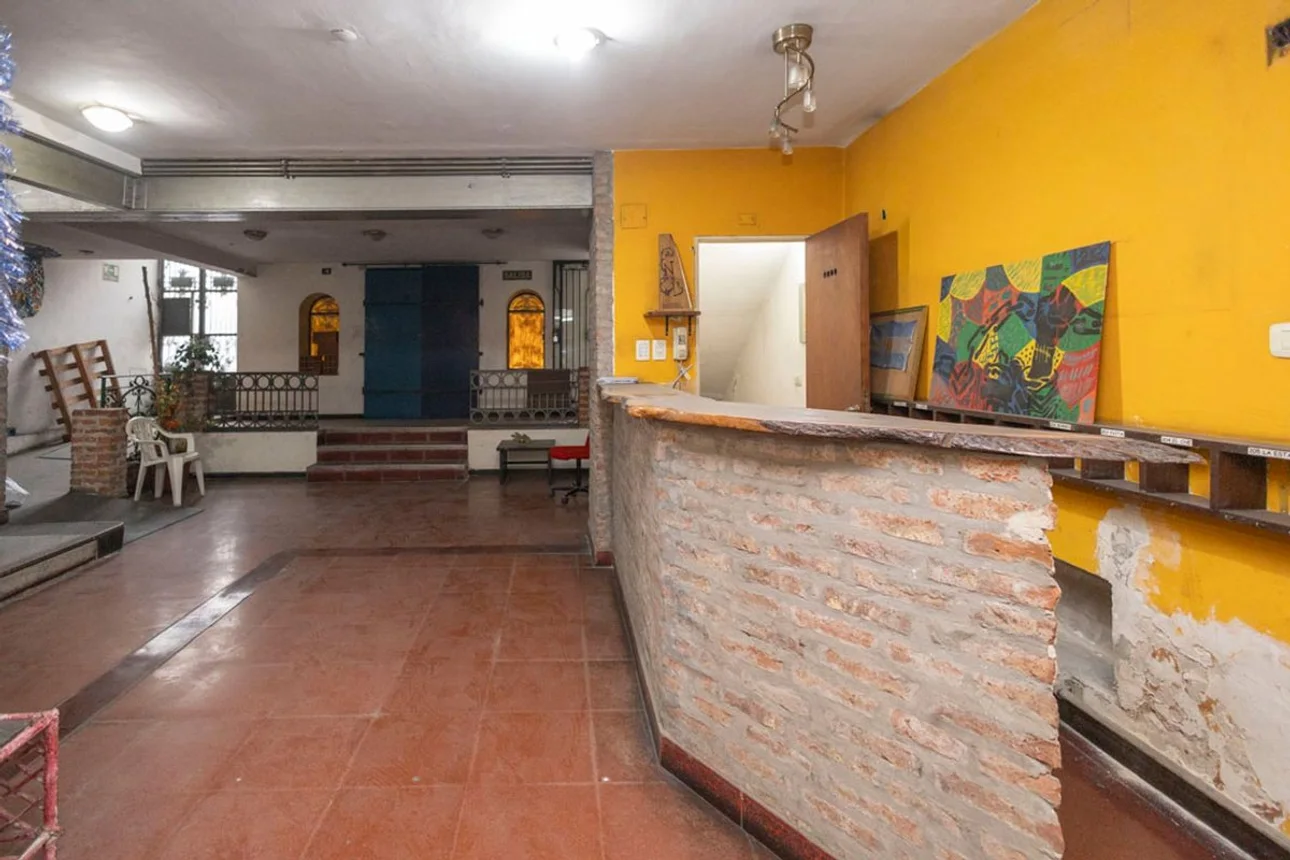 Edificio ex hotel històrico pb y 3 pisos c/tza, foto 3