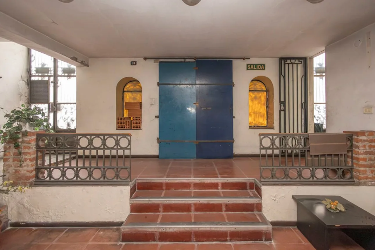 Edificio ex hotel històrico pb y 3 pisos c/tza, foto 2