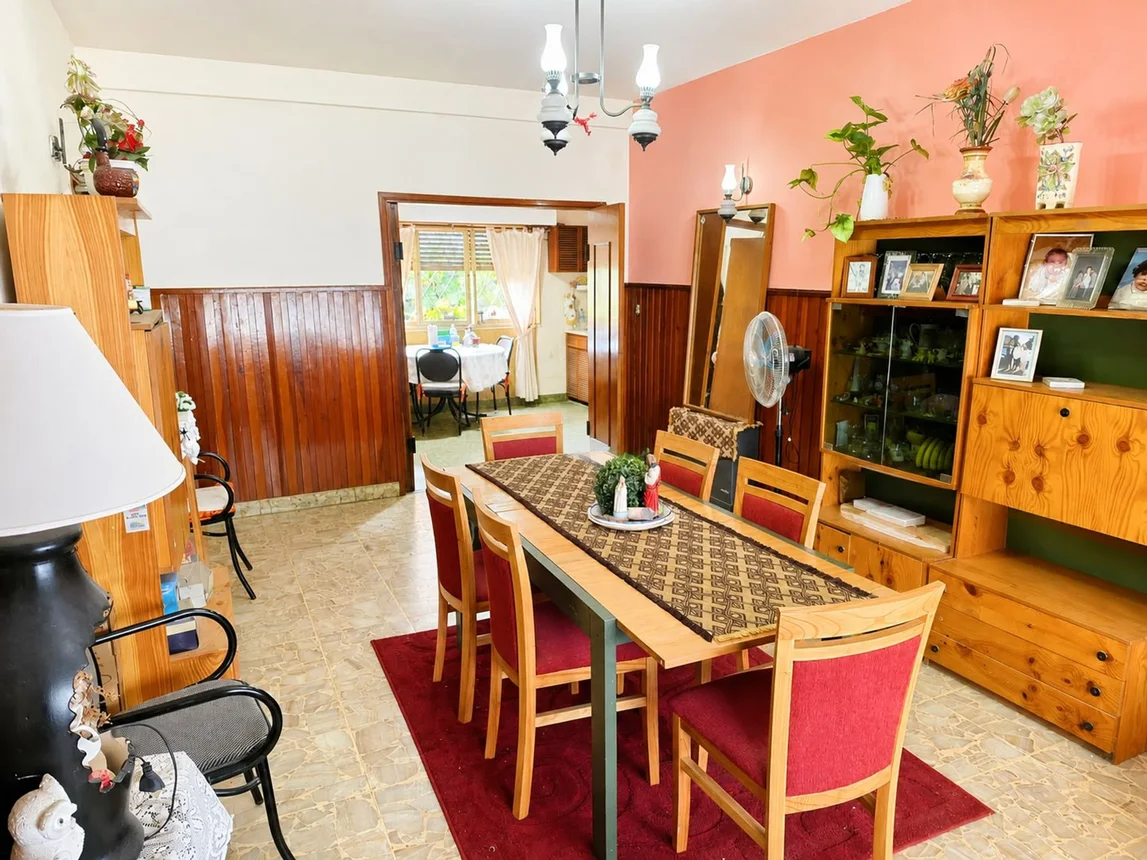 Casa en venta en Castelar, foto 3