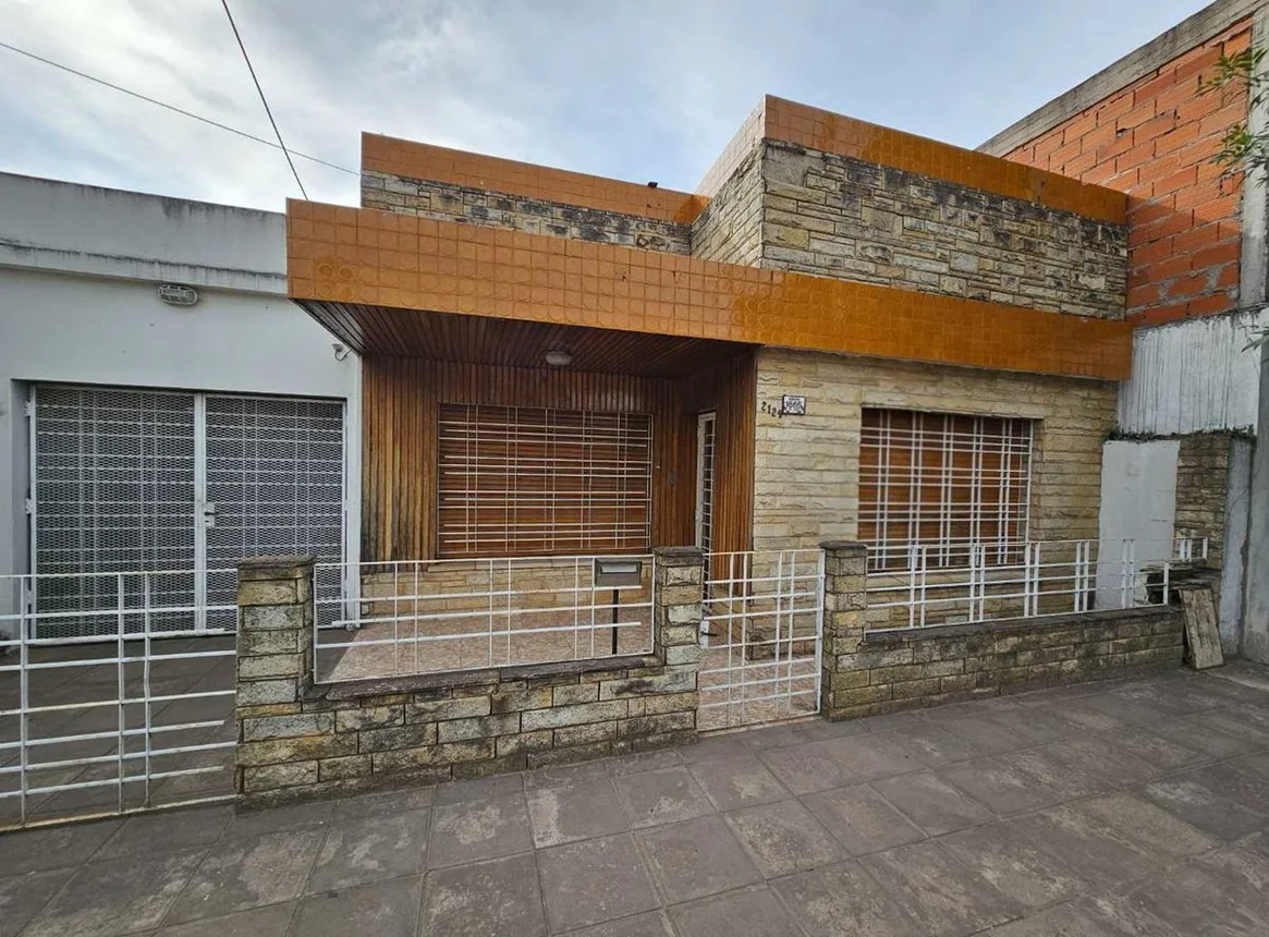 Casa en venta en Merlo