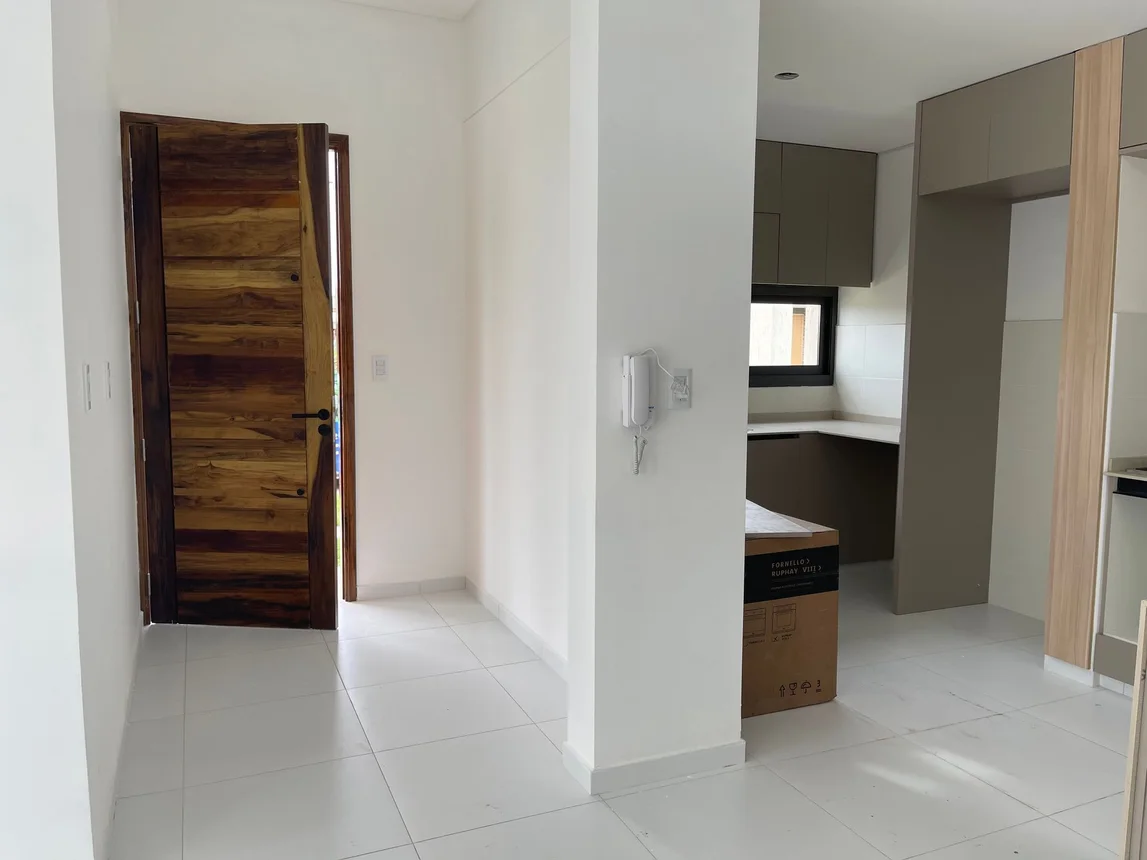 Casa de 5 ambientes en venta en Luján de Cuyo, Bº la Quebrada. Calle Araoz - Ruta 0, foto 4