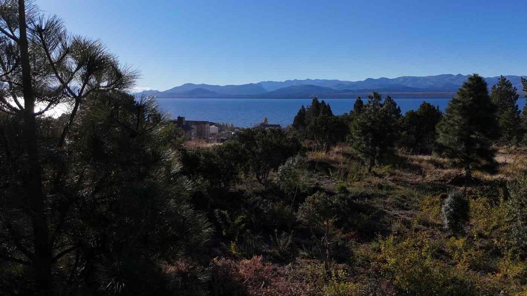 Terreno en Solares con Vista al Lago