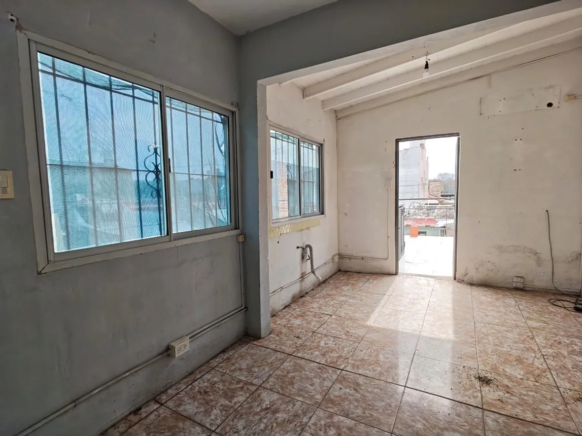 Casa de 7 ambientes en venta en Munro, Armenia 3300, foto 5