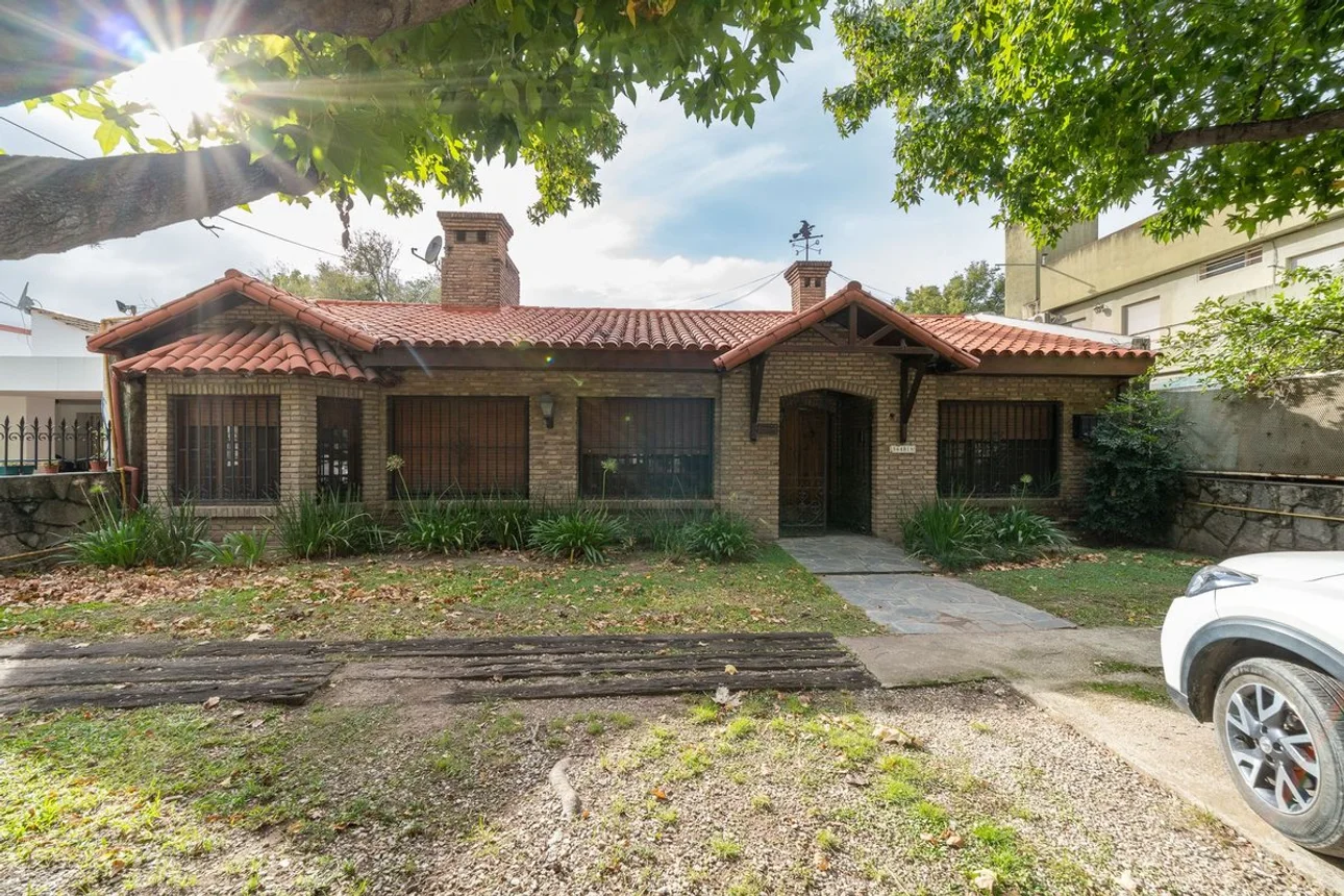 Casa en venta en Rosario, foto 2