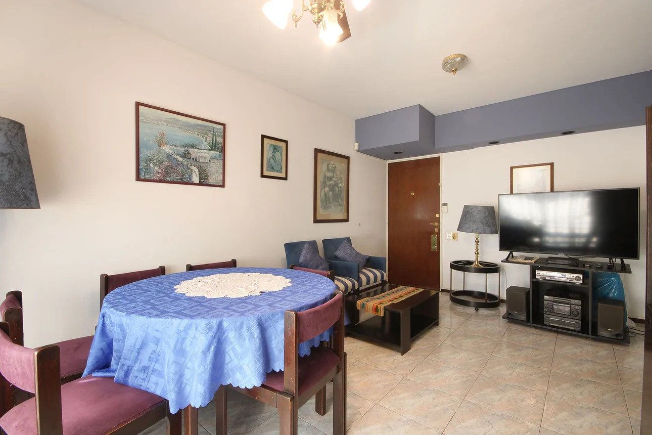 Semipiso en venta en Flores