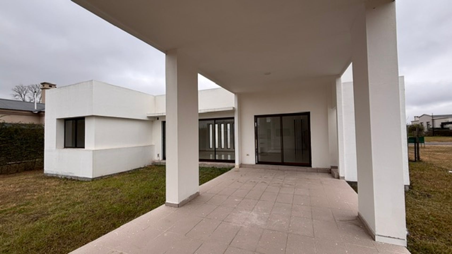 CASA VENTA JARDINES DE SAN LORENZO ACEPTA PERMUTA - foto 13