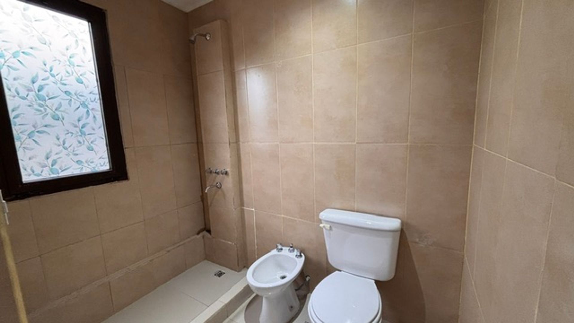 CASA VENTA JARDINES DE SAN LORENZO ACEPTA PERMUTA - foto 7
