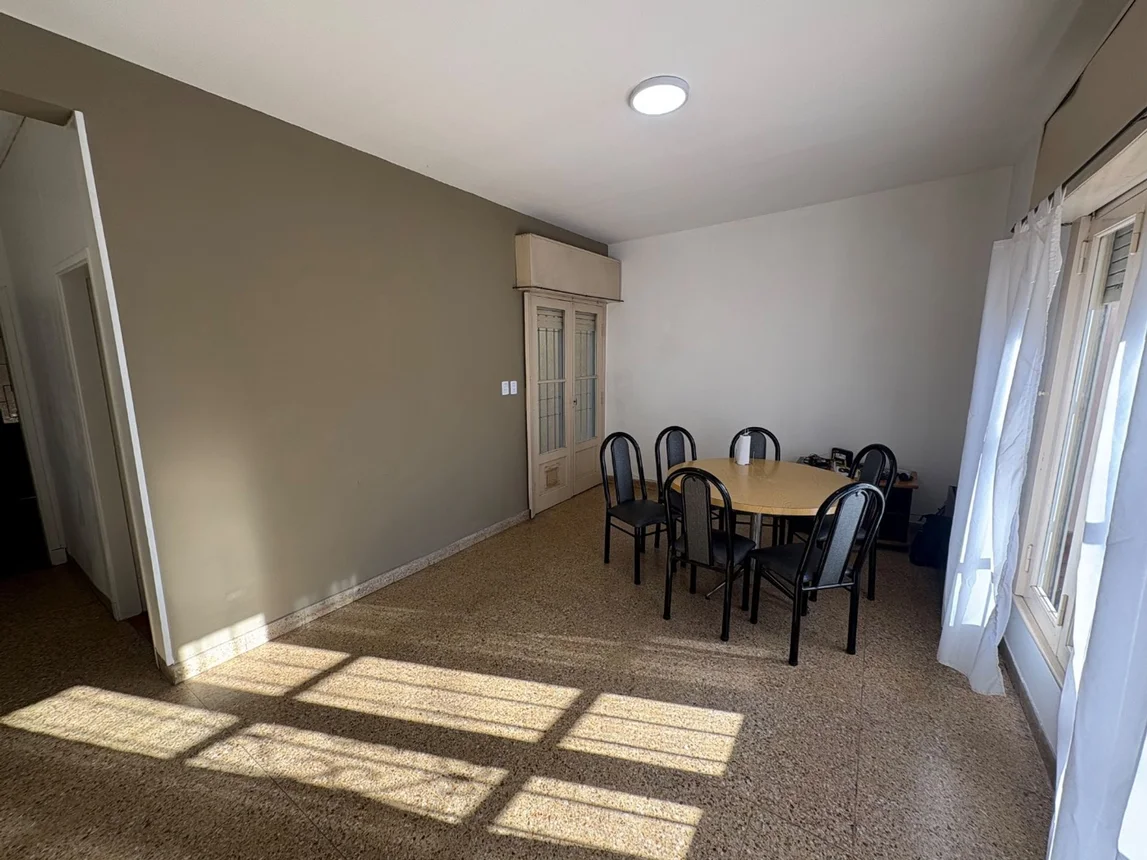 PH de 4 ambientes en venta en Lomas del Mirador, Alfredo Lorenzo Palacios 2700, foto 4