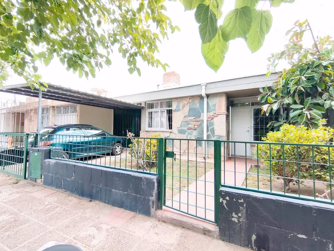 Casa en venta en Godoy Cruz