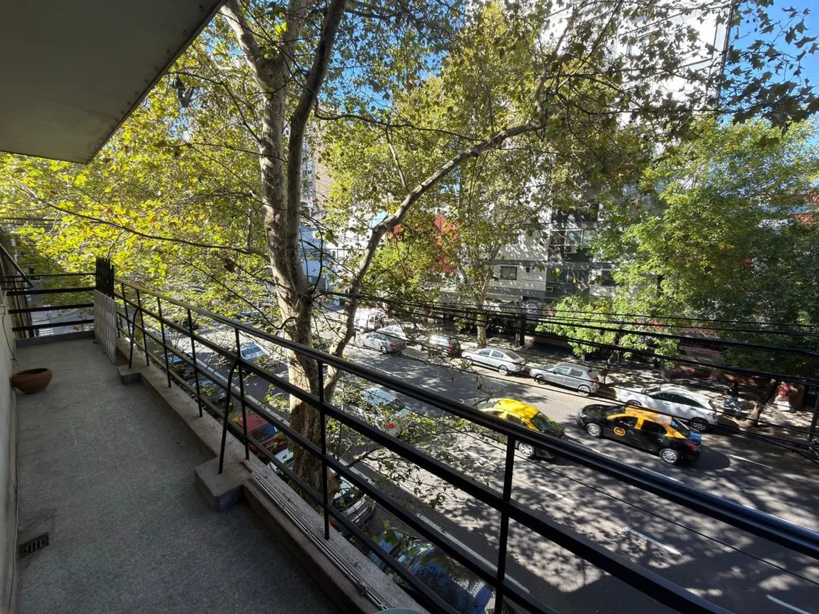 Semipiso de 4 ambientes en venta en Balvanera, Avenida Belgrano 2400, foto 2