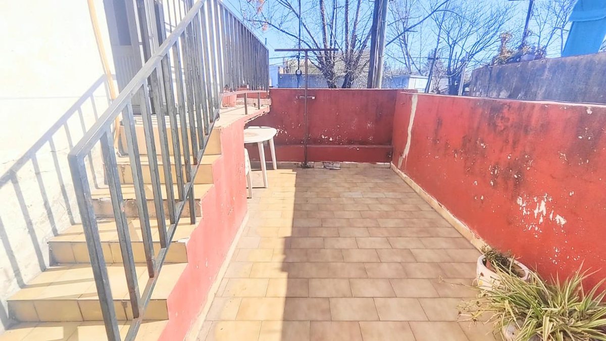 Foto 31 — CASA EN VENTA EN LANUS. INVERSION!
