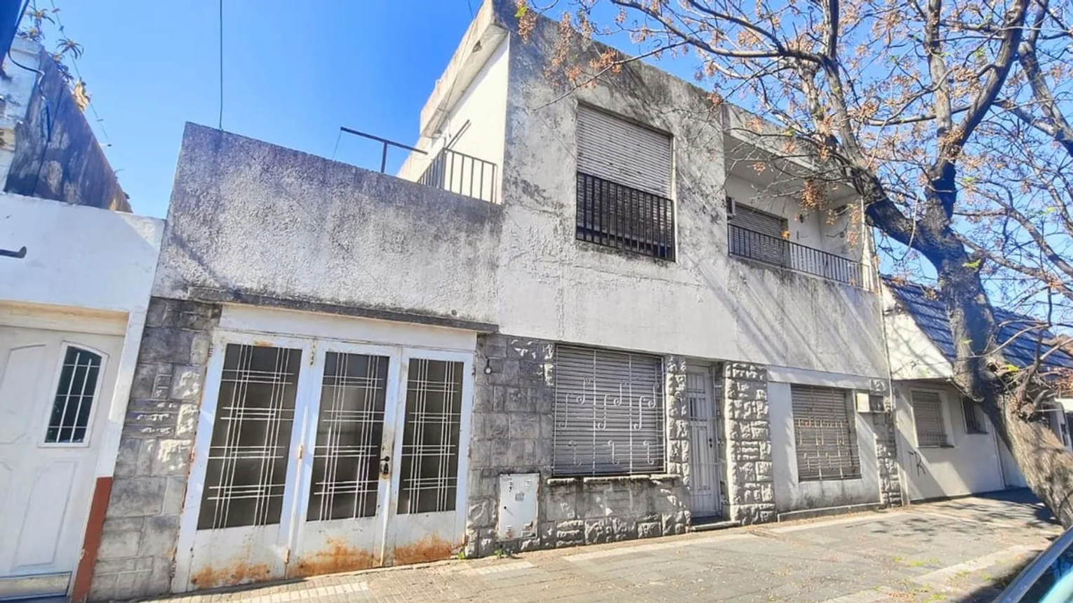 Casa en venta en Lanús Este, foto 2