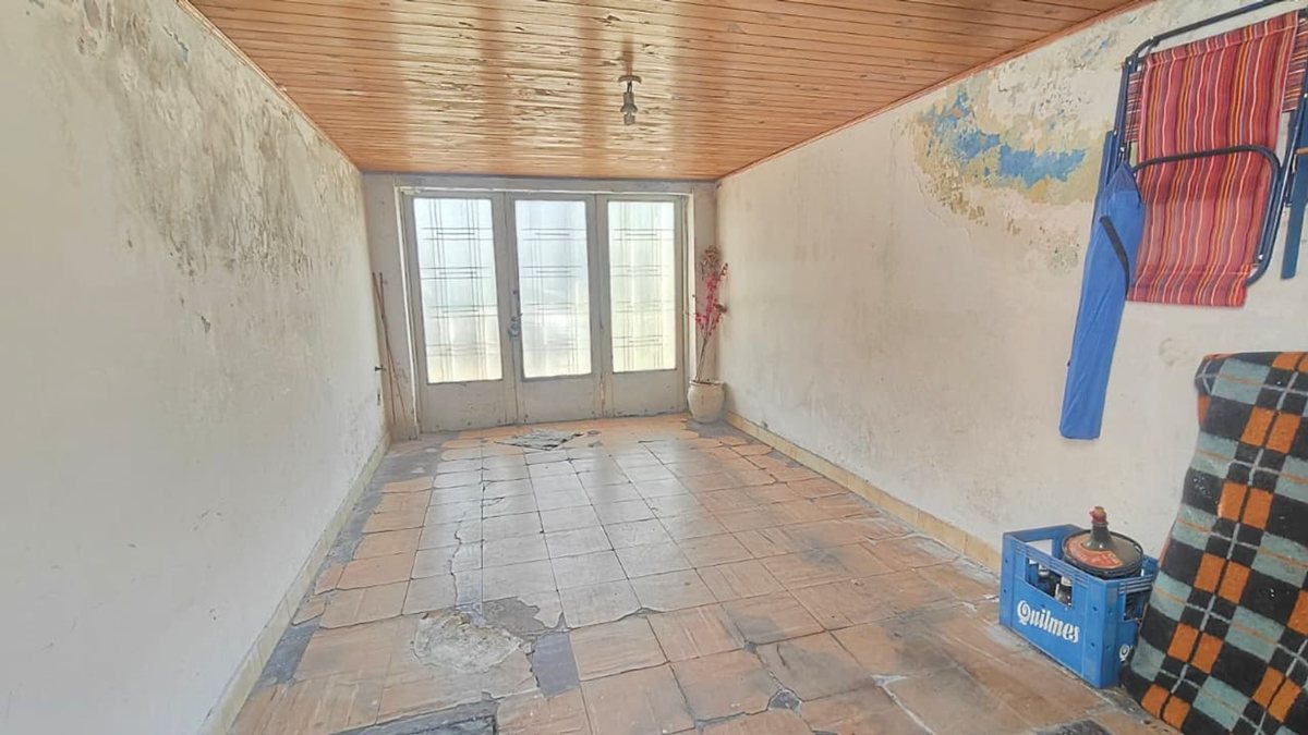 Foto 6 — CASA EN VENTA EN LANUS. INVERSION!