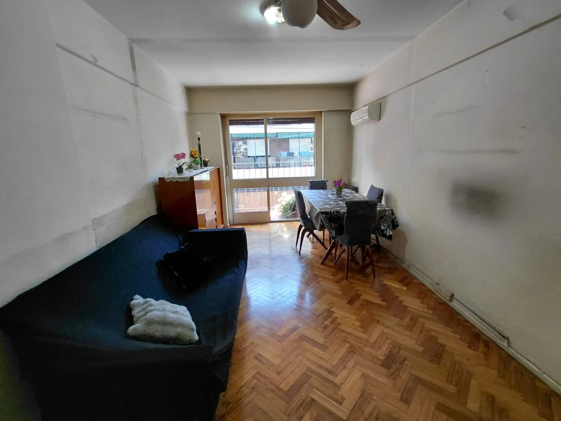Departamento de 4 ambientes en venta en Caballito, Almirante Francisco Juan Seguí 400