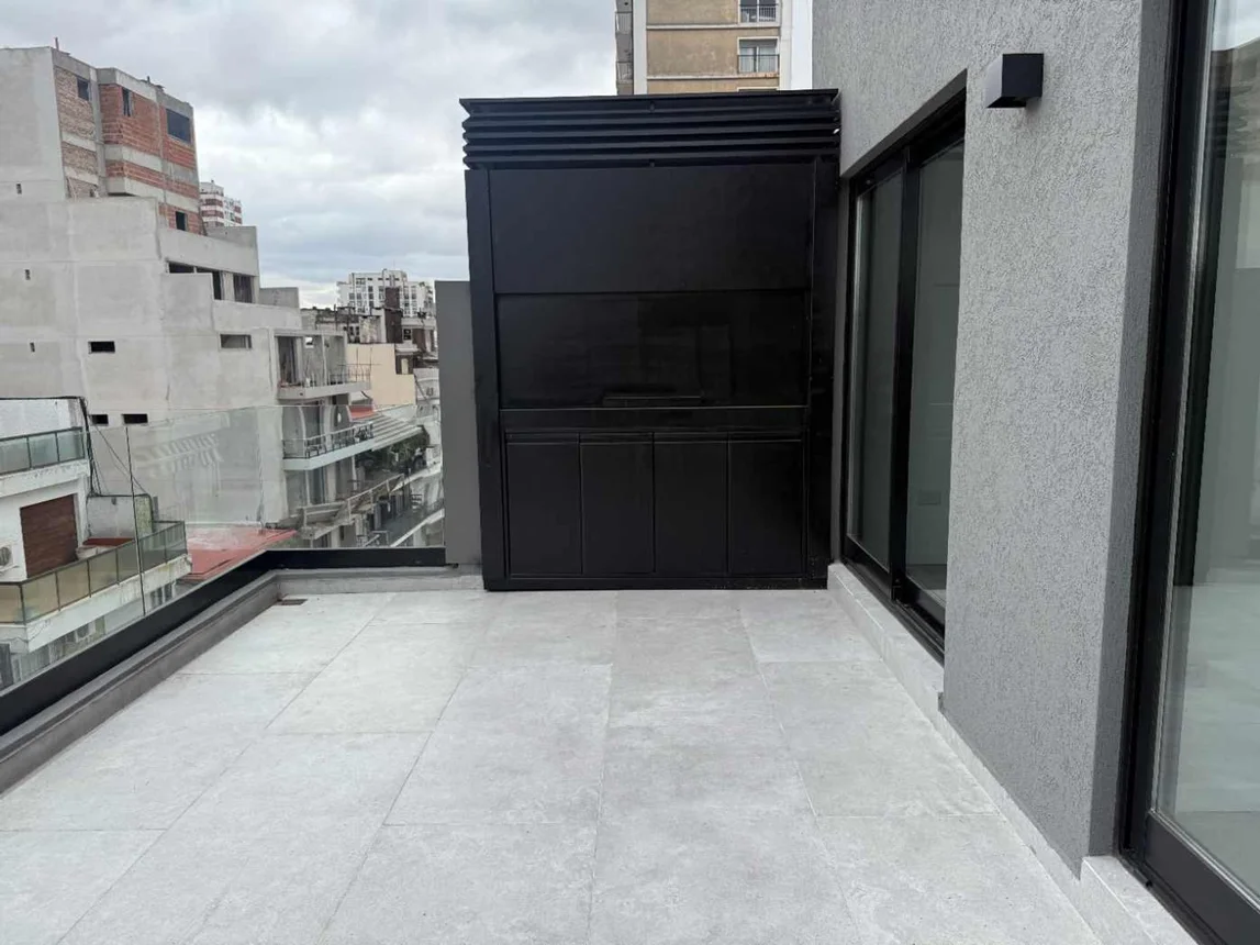 Departamento de 3 ambientes en venta en Recoleta, Laprida 1300