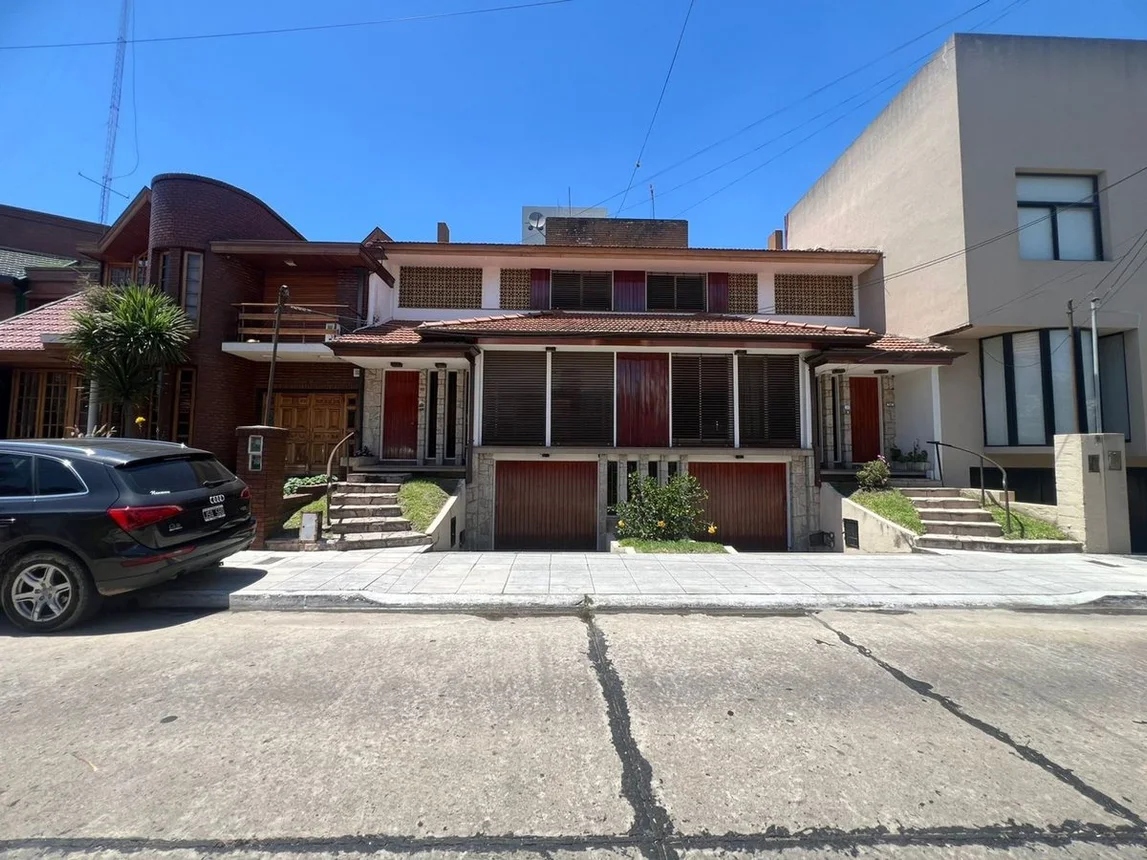 PH en venta en Wilde, Merlino 700