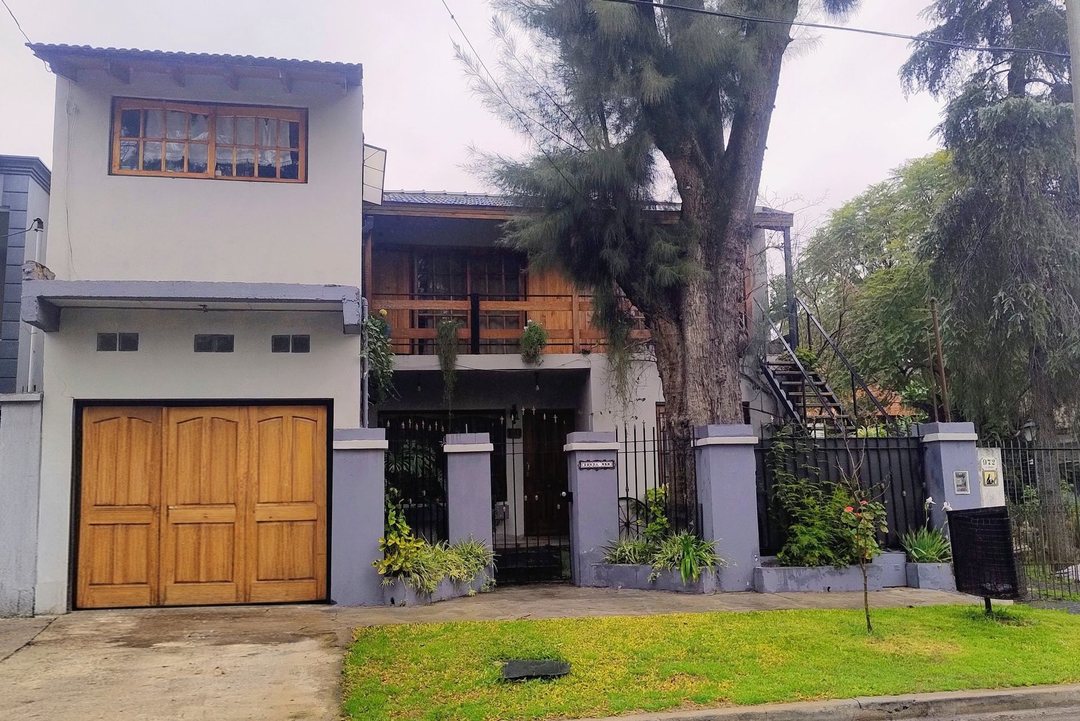 CASA L. PROPIO QUINCHO PILETA+ DPTO IND. ITUZAINGO