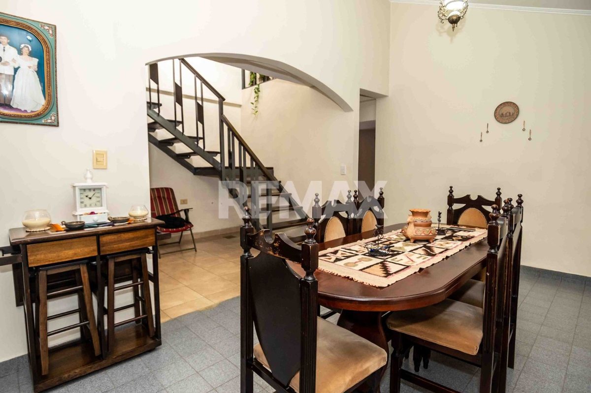 CASA VENTA EN SAN CARLOS ZONA SUR 5 DORMITORIOS - foto 4