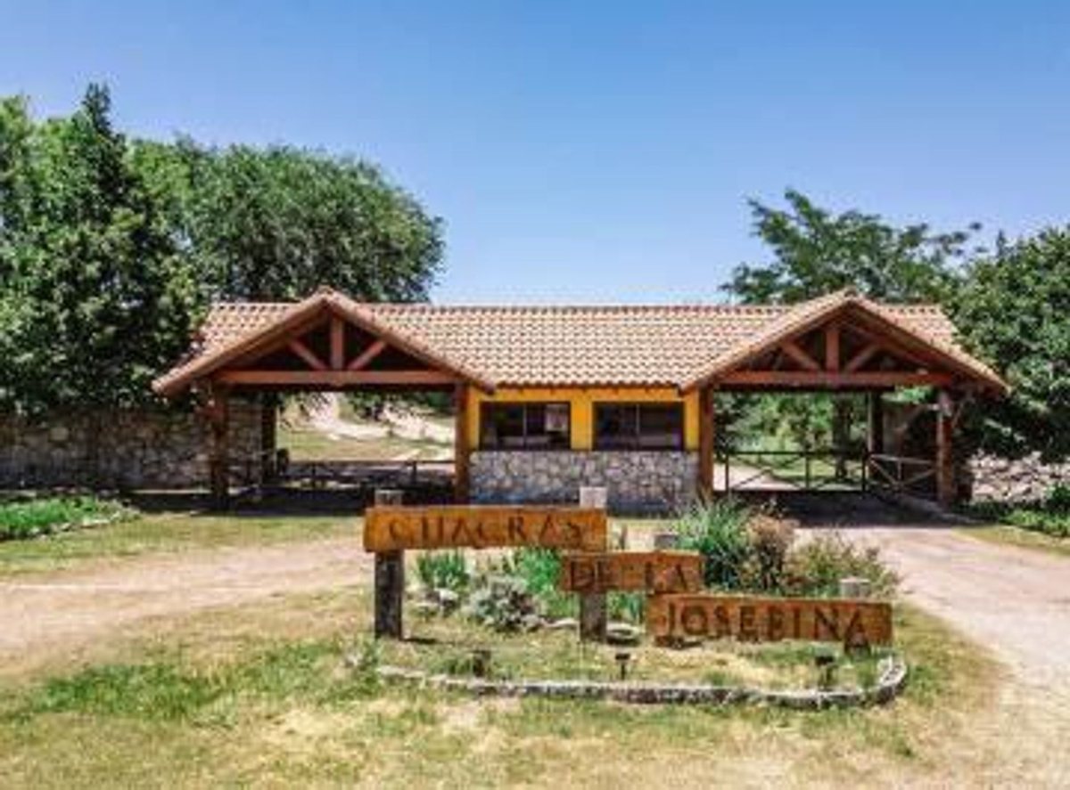 VENTA LOTE EN CHACRAS DE LA JOSEFINA CORDOBA - foto 2