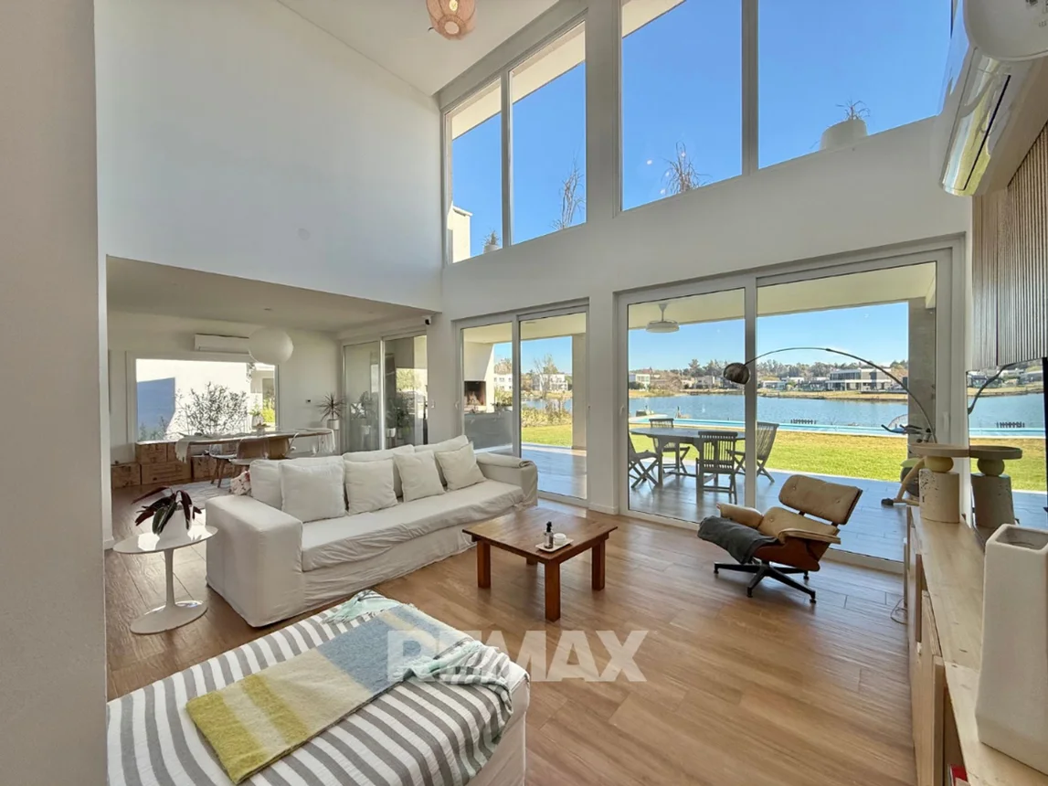 Casa en venta en Belén de Escobar