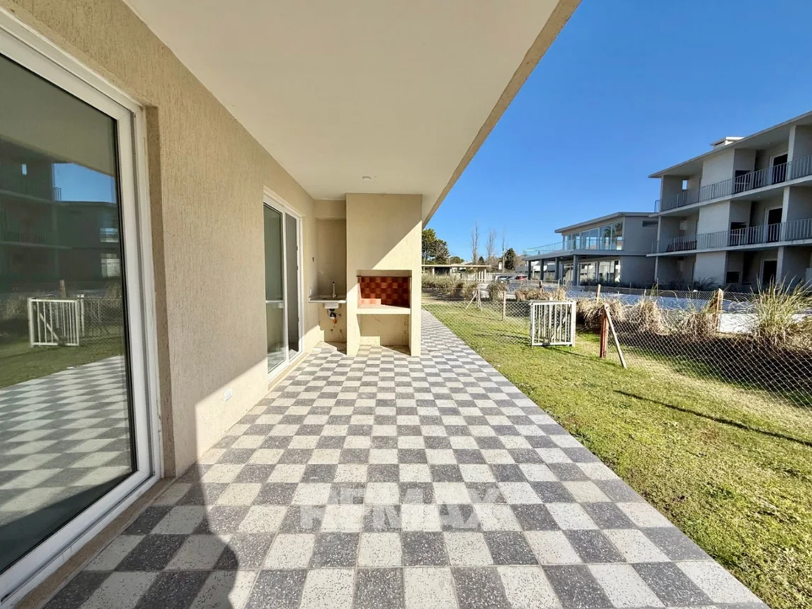 Dúplex en venta en Pilar, foto 3
