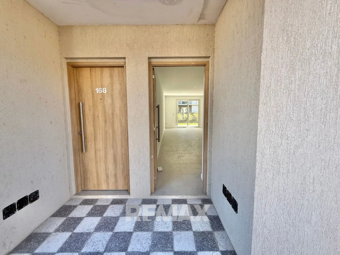 Dúplex en venta en Pilar, foto 5