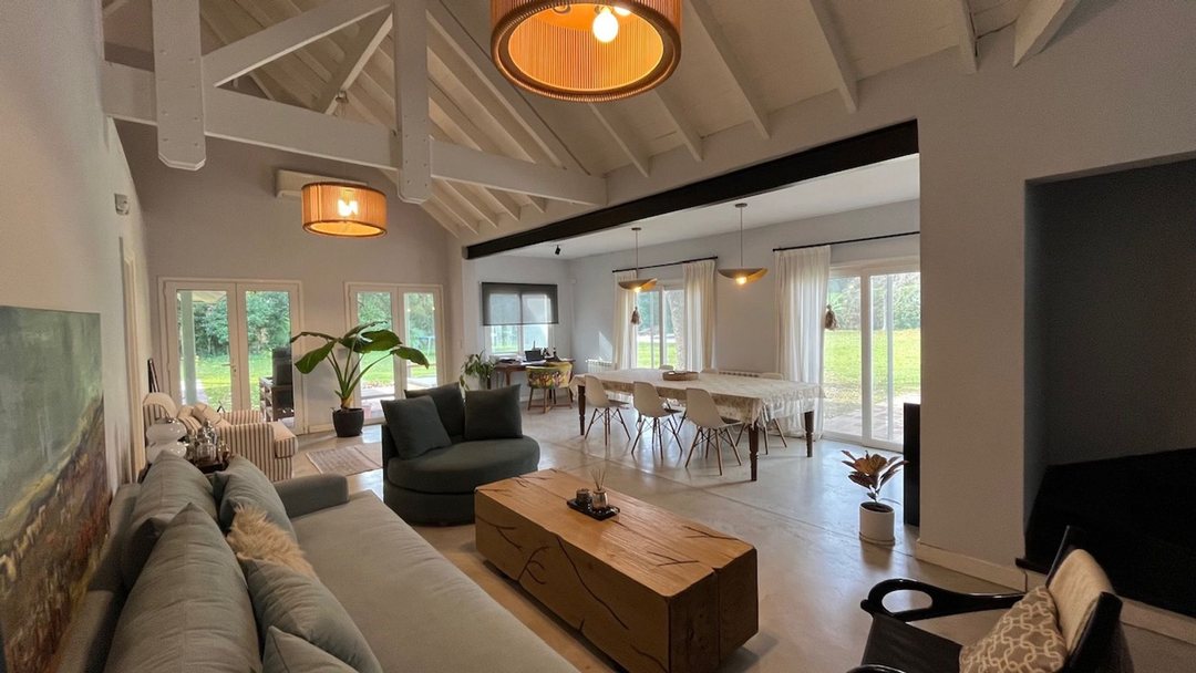 Casa Venta 3 dormitorios lote central en El Carmel