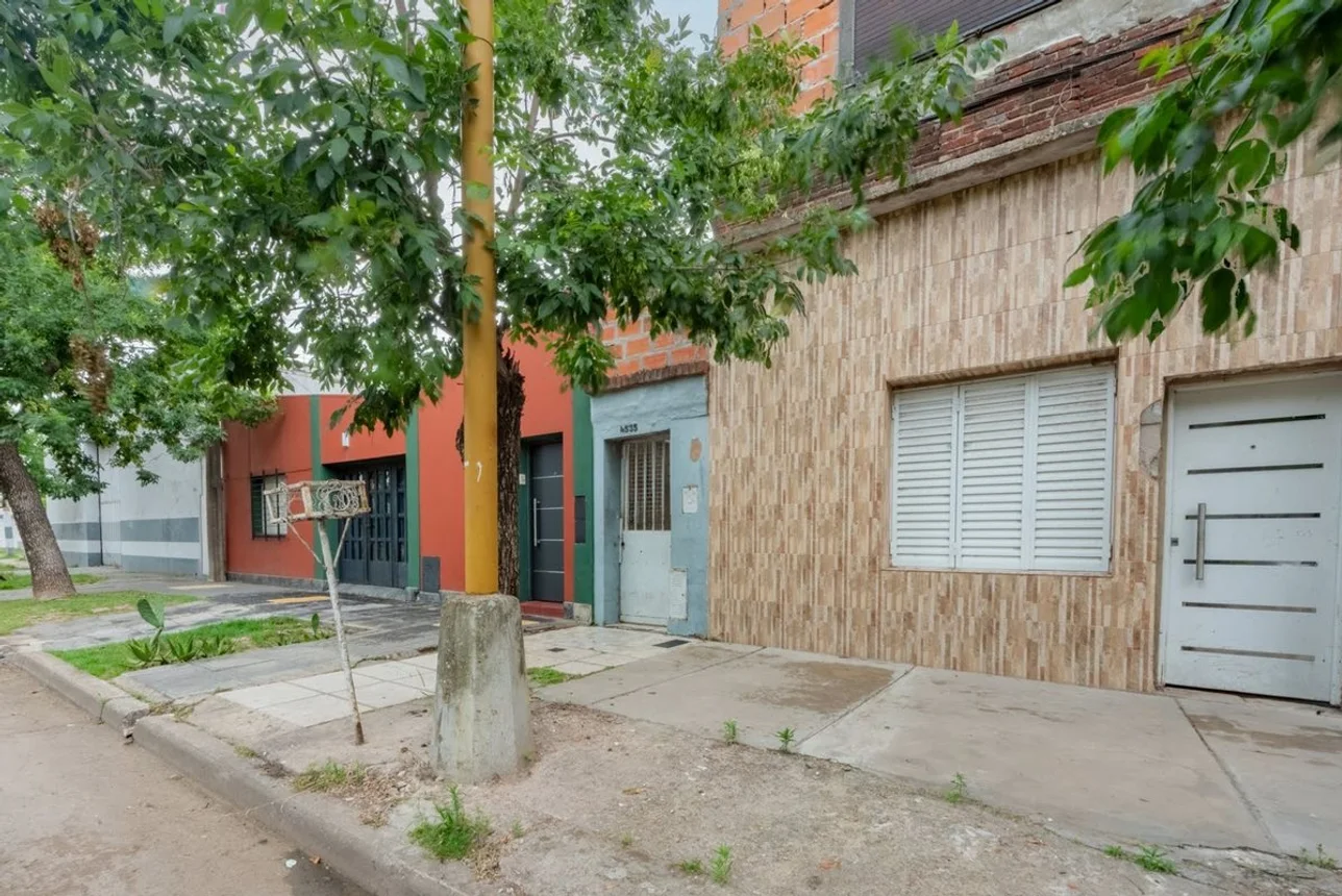 Casa de 2 ambientes en venta en Santa Fe, Cochabamba 4500