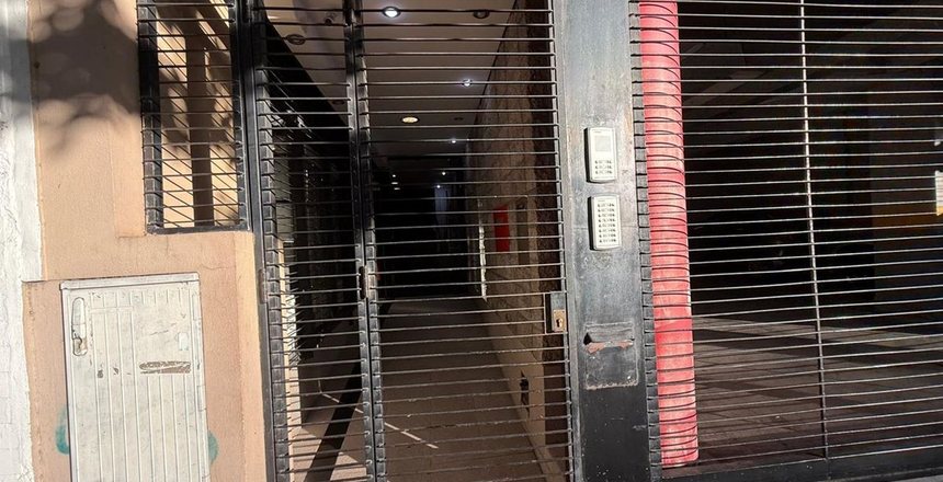 DEPTO 3 AMBIENTES C/COCHERA Y PILETA MUY LUMINOSO