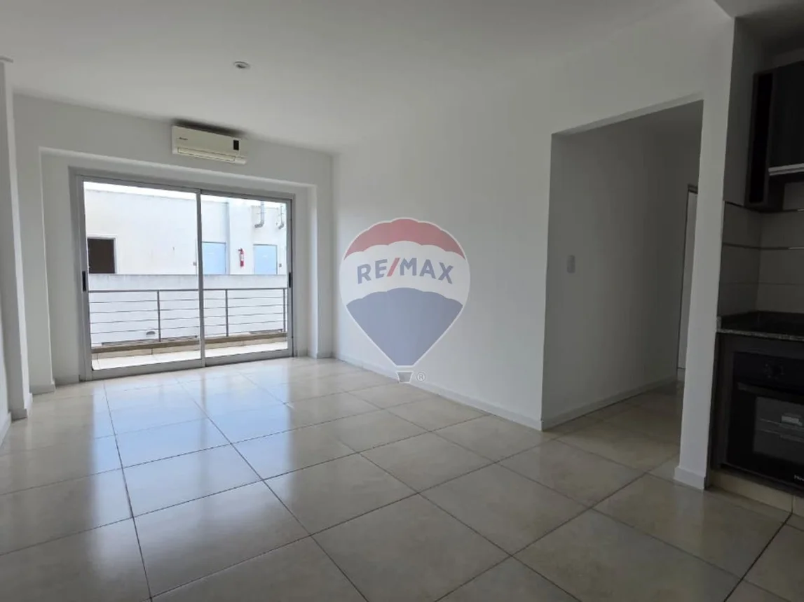 Departamento en venta en Bernal Este, foto 2