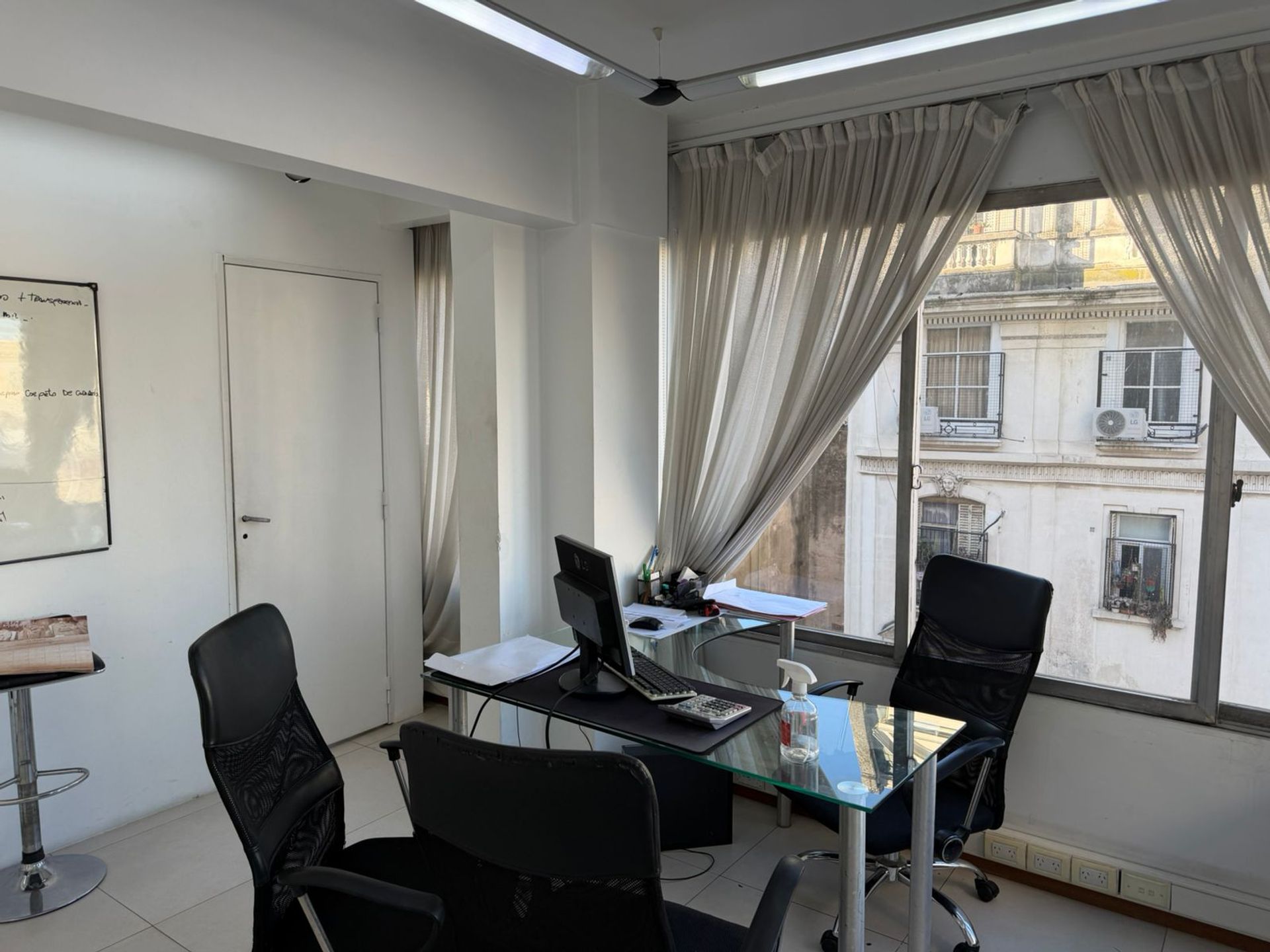 Foto 14 — ALQUILER OFICINA COMERCIAL 80 M2 MONSERRAT