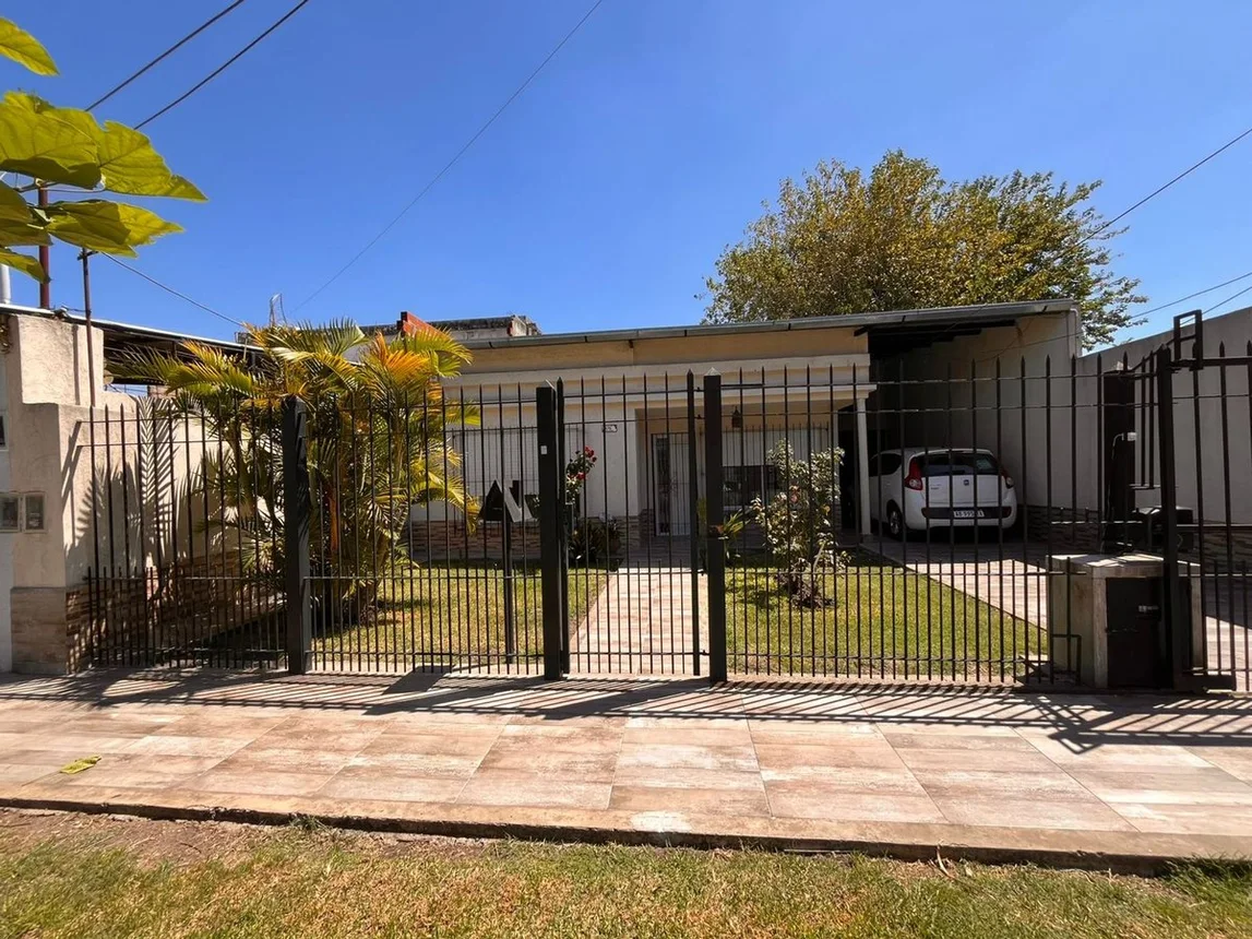 Casa en venta en Villa Tesei