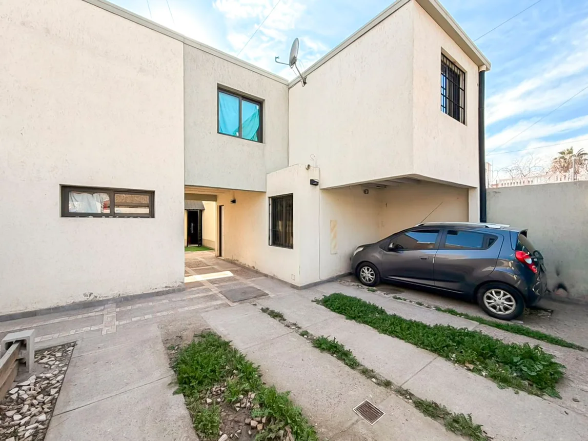 Dúplex de 3 ambientes en venta en Guaymallén, Fray Justo Santa María de Oro 500