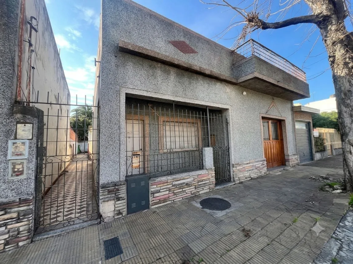 Casa en venta en El Palomar, foto 2