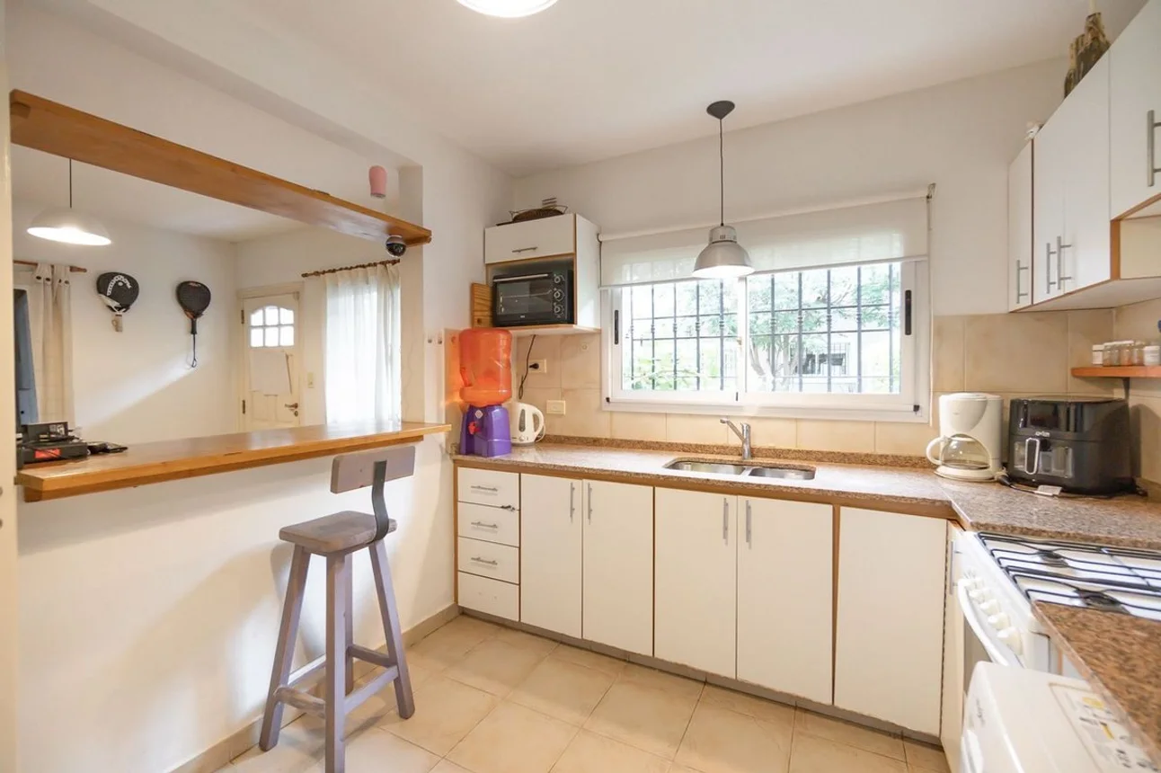 Casa tríplex en venta en Adrogué, foto 3