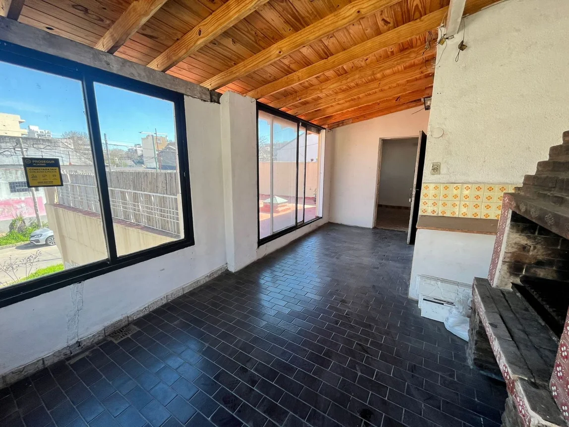 Casa en venta en Sáenz Peña, foto 3