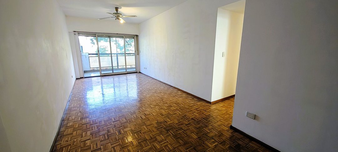 Venta Departamento 4 Ambientes Colegiales Balcón