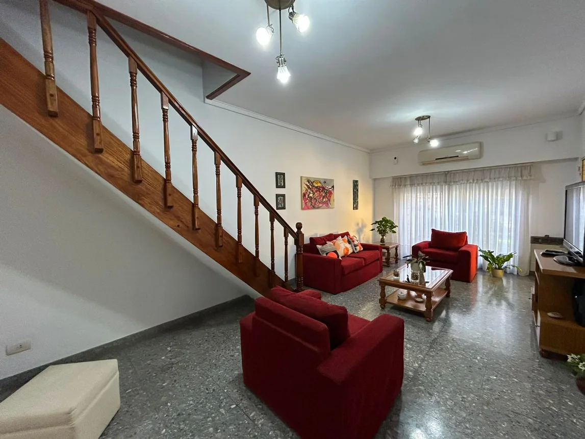 Casa en venta en Ituzaingó, foto 2