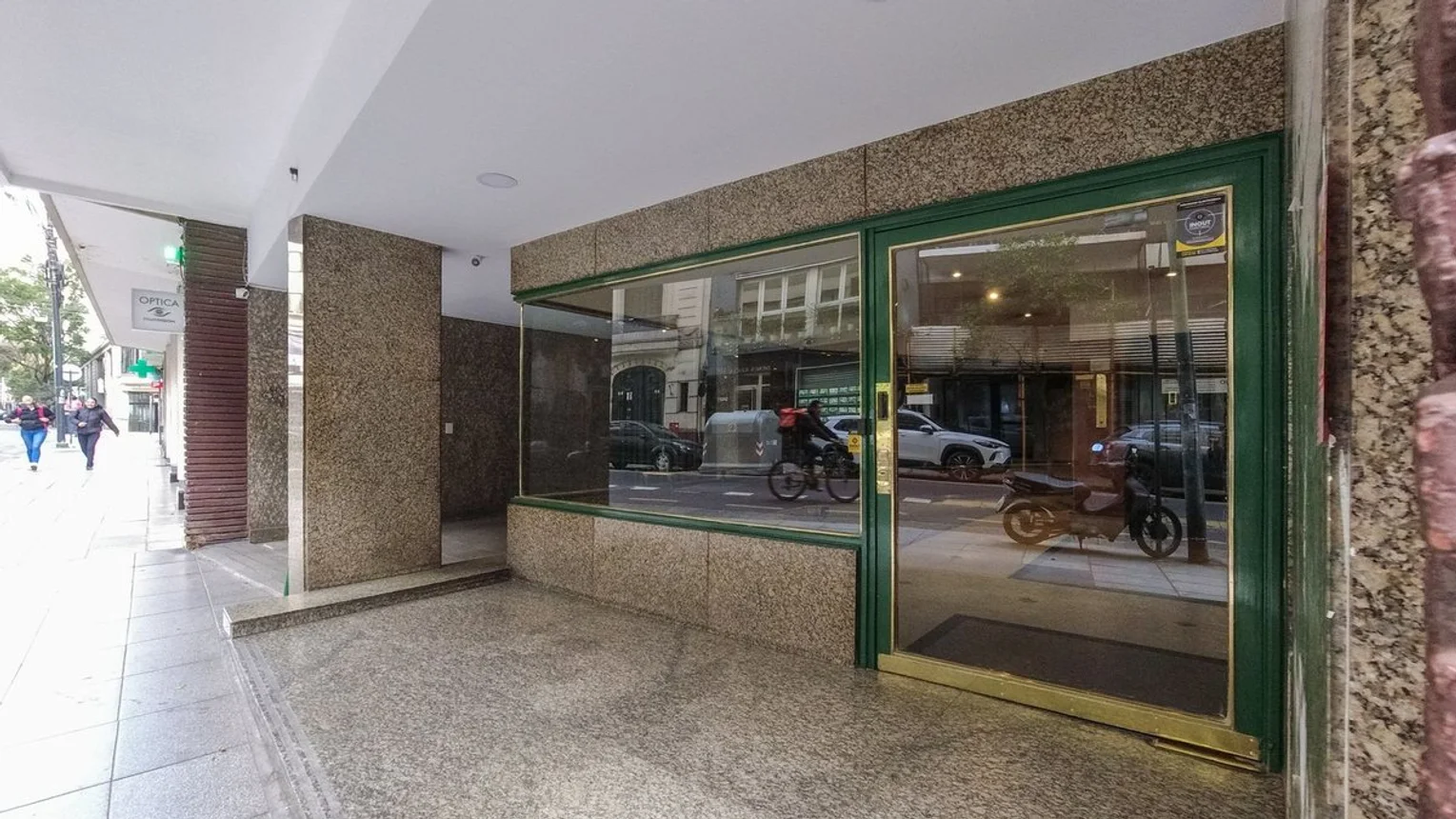 Departamento de 2 ambientes en venta en Recoleta, Marcelo Torcuato de Alvear 2400