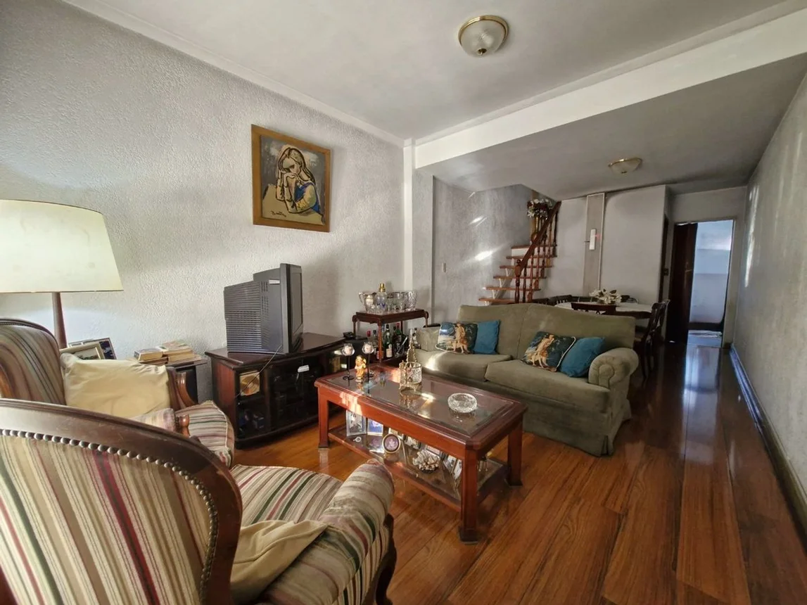 Casa dúplex de 3 ambientes en venta en Olivos, Alferez Hipólito Bouchard 3500, foto 3