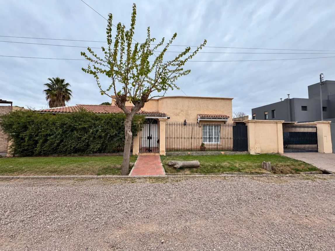 Casa en venta en Guaymallén